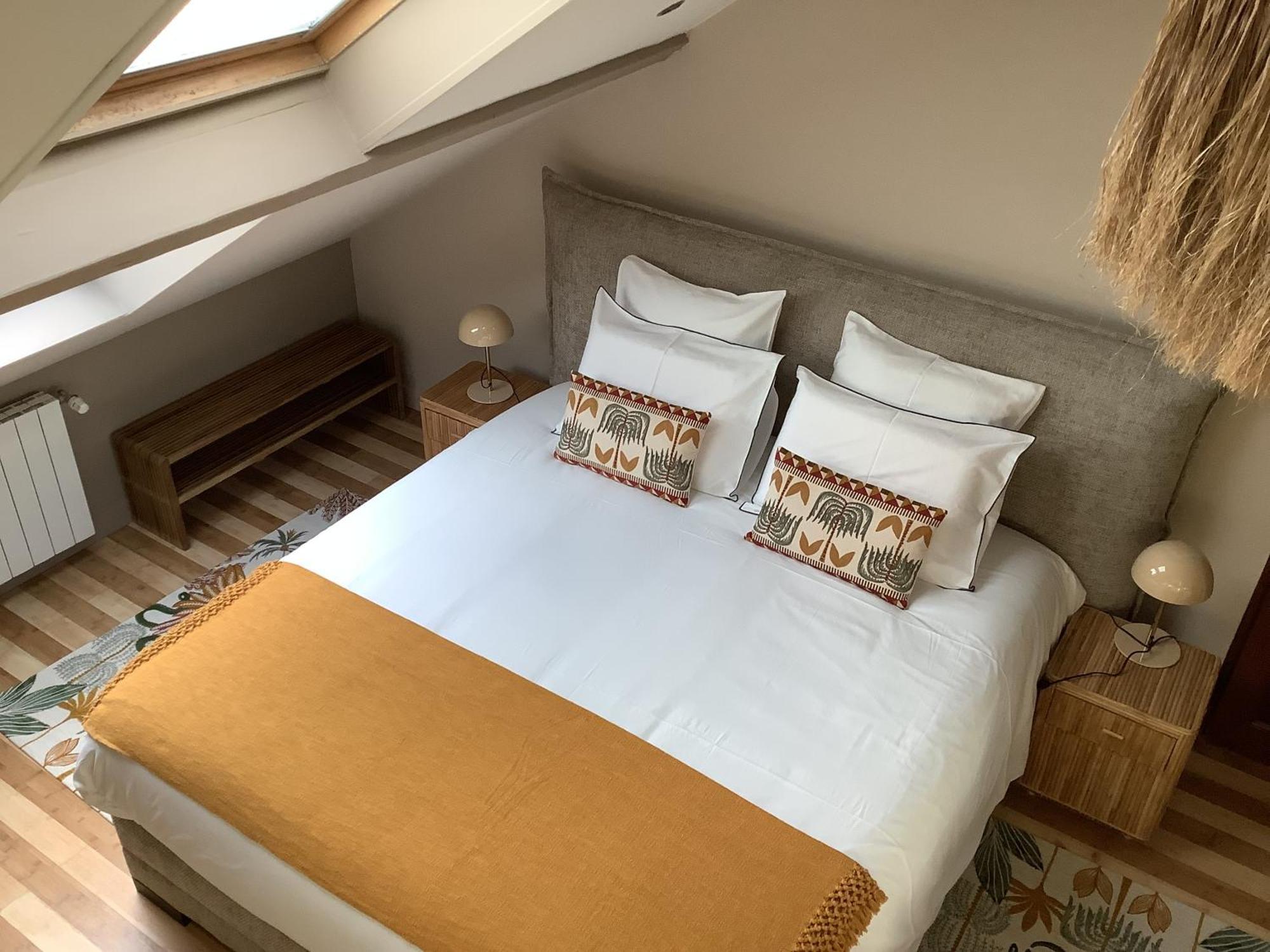 Manoir De La Croix-Sonnet Panzió Trouville-sur-Mer Kültér fotó